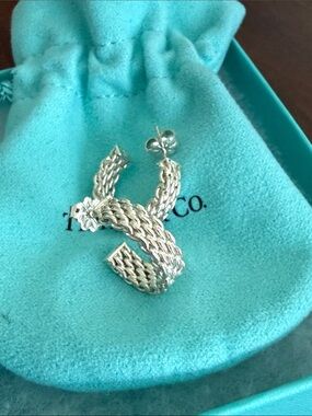 Tiffany & Co. Small Somerset Mesh Hoop Huggie Earrings